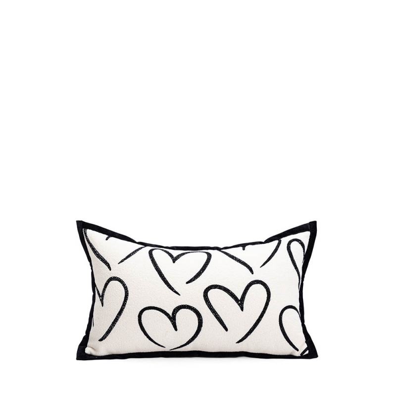 THROW CUSHION - DOODLE HEART KIDNEY PILLOW